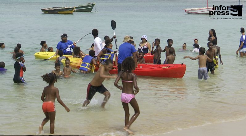 Boa Vista: Fundação Tartaruga abre 5.ª edição do Curso de Natação e reforça compromisso com o mar