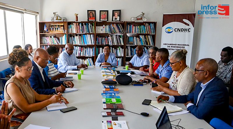 Guiné-Bissau: Comissão Nacional para os Direitos Humanos pede respeito pela democracia e Estado de direito