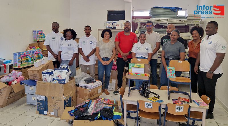 Boa Vista: ADRA distribui donativos provenientes de contentor de ajuda humanitária para reforçar instituições