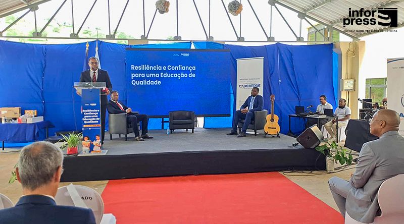 Santiago Norte: “A educação é responsabilidade do Estado, mas um compromisso de todos” – ministro