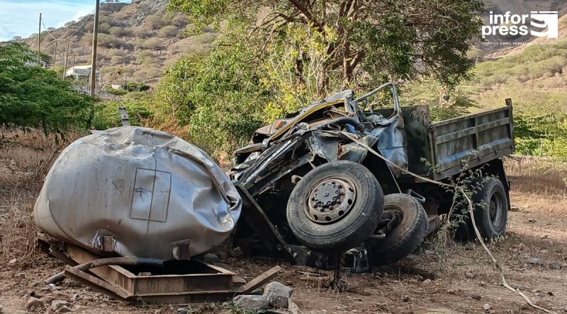 Tarrafal: Acidente com camião autotanque provoca um morto e dois feridos na localidade de Fazenda