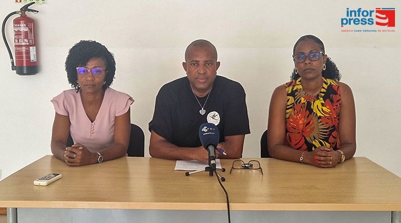 Futebol/Campeonato: África Show exige decisão da FCF antes da final sobre uso irregular de jogador do Palmeira suspenso por doping
