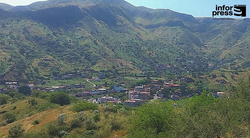 Autárquicas 2024/São Domingos: Candidatos prosseguem com contactos porta-a-porta em diversas localidades 