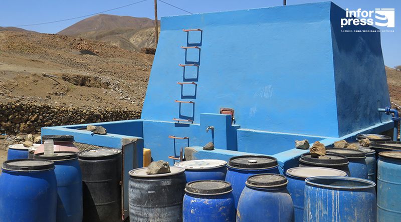 Porto Novo começa a receber materiais para projectos de água e saneamento