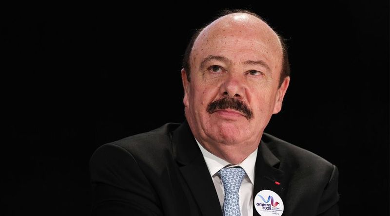 Presidente de Amiens Metrópole galardoado pela sua dedicação à Cabo Verde