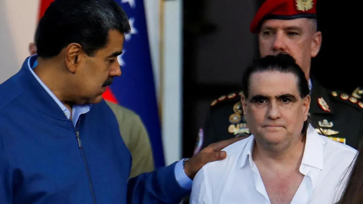 Presidente interina da Venezuela afasta aliado de Maduro do Governo