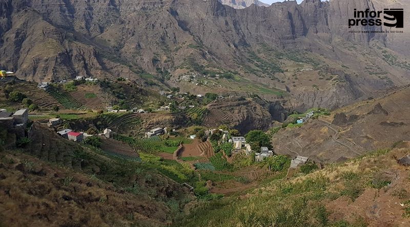 Porto Novo: Agricultores satisfeitos com recuperação das infra-estruturas hidráulicas em Alto Mira