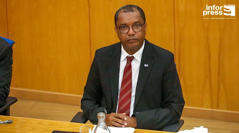 Parlamento: Amadeu Cruz enaltece actuação do Governo na resposta a crises que afectaram o país