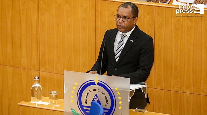 Parlamento: Ministro destaca avanços no sistema educativo e diz que “nunca houve tanto investimento” na carreira docente