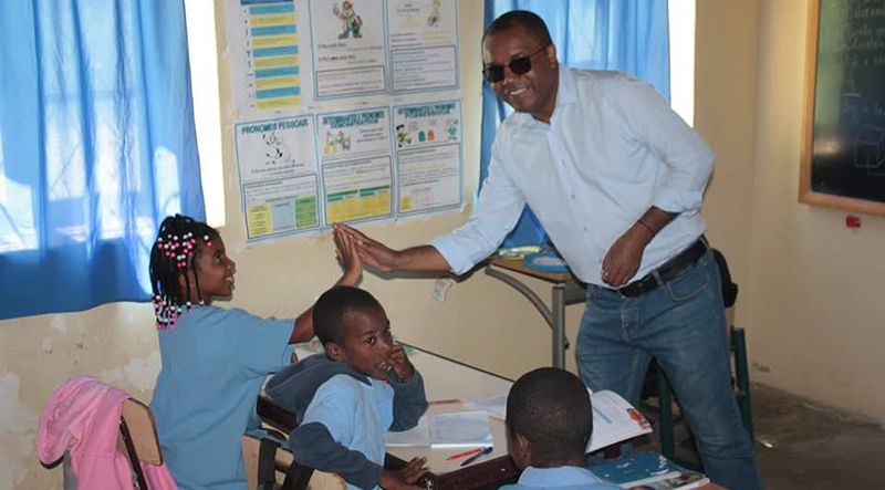 Porto Novo: Ministro da Educação satisfeito com os encontros com as comunidades escolares