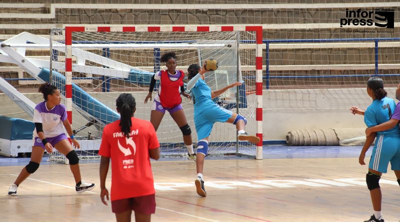 ODE 2026/Andebol: São Vicente lidera grupo 2 com quatro vitórias nas Olimpíadas do Desporto Escolar