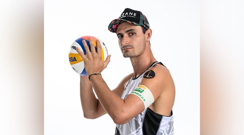 São Vicente: Campeão mundial de voleibol de praia ministra workshop inserido no campus Aminga