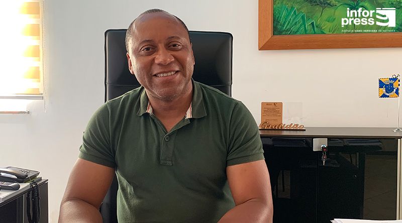 São Salvador do Mundo: Presidente da câmara quer “uma nova dinâmica” no desporto (c/áudio)