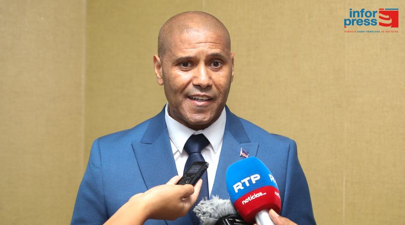 Presidenciais2026: Antero Tavares anuncia candidatura presidencial com aposta na independência e imparcialidade
