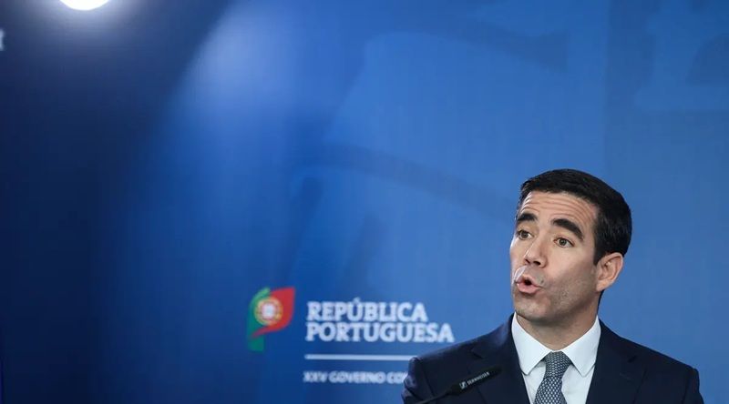 Portugal: Nova versão da Lei de Estrangeiros mantém dois anos para reagrupamento familiar mas admite excepções