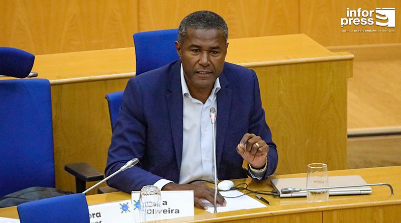 Parlamento: UCID defende regionalização e denuncia “abandono histórico” da ilha de São Vicente