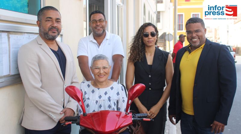 Legislativas2026/São Vicente: PAICV entrega "lista de esperança" com paridade a 50 %