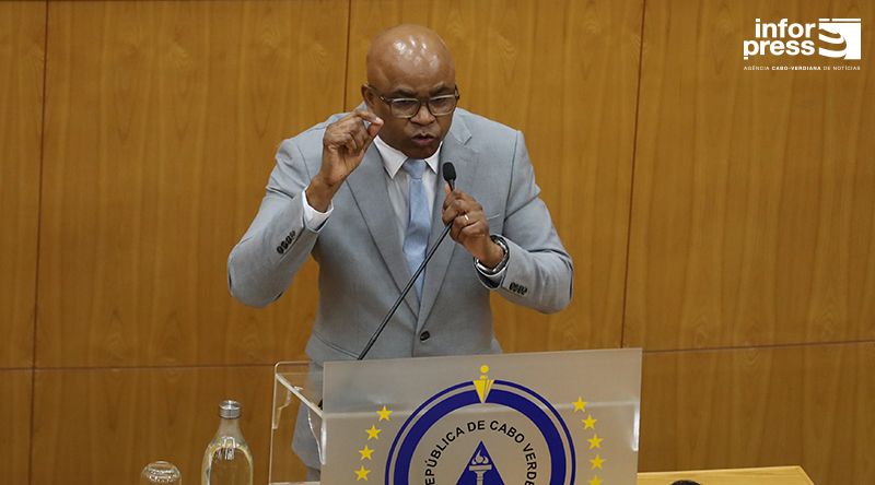 Ministro anuncia reforma do sistema educativo com aposta no ensino técnico e superior