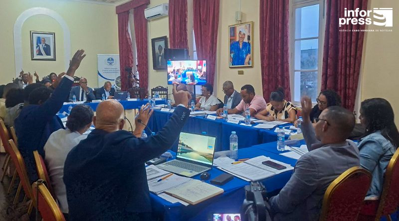 Santo Antão: Assembleia Municipal aprova instrumentos de gestão para 2026 orçados em mais de 680 mil contos