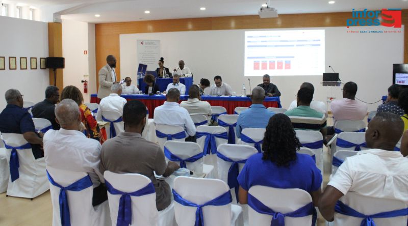 São Vicente: CCB alerta para digitalização da burocracia que prejudica ambiente de negócios (c/áudio)