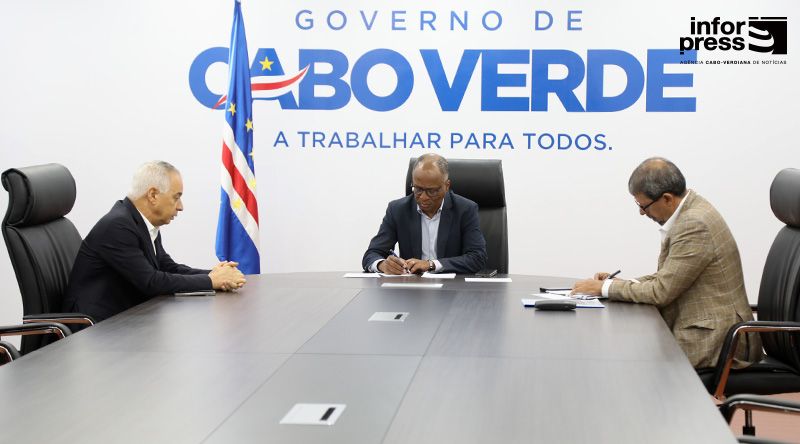 Bastonário da Ordem dos Médicos apela à união no combate às doenças transmitidas por mosquitos