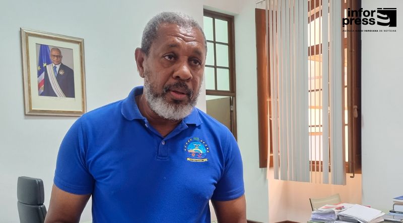 São Vicente/Chuvas: “As pessoas estão com pressa, mas a câmara municipal não” – Augusto Neves