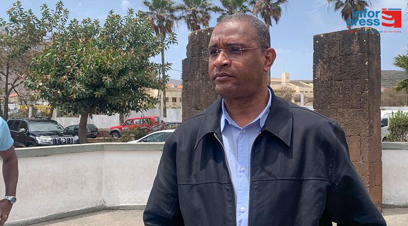 São Nicolau: Austelino Correia enaltece “resiliência” da fábrica SUCLA e promete levar preocupações de transporte ao Governo