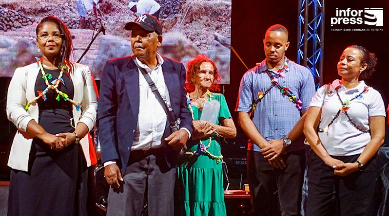 Porto Novo/São João: Autarquia homenageia Arminda Lima e António Pio Évora "guardiões das festas do santo padroeiro"