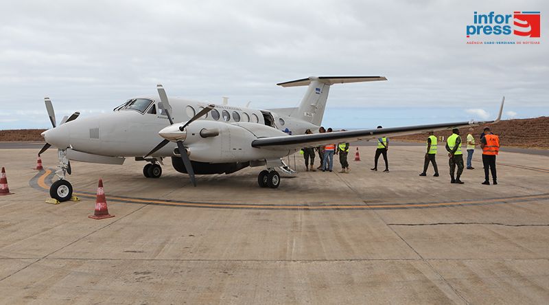 Cabo Verde prepara regulamentação da actividade aeronáutica militar e plano nacional de evacuação