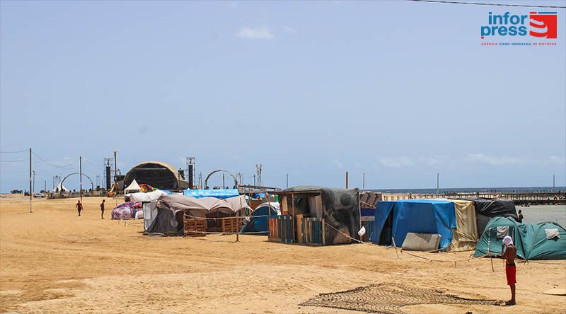 São Vicente: Ministro do Mar testemunha cerimónia de apadrinhamento da praia da Baía das Gatas