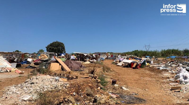 Diáspora/Portugal: Movimento Vida Justa realiza campanha de limpeza no Bairro de Talude Militar em Loures