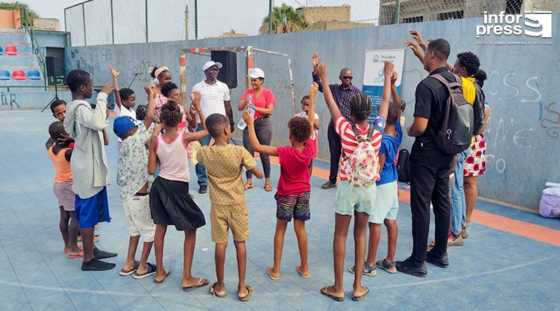 Praia: Crianças do Alto da Glória recebem actividade de sensibilização sobre prevenção precoce do uso do álcool 