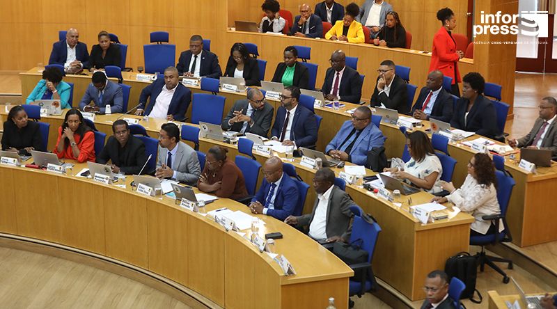 Parlamento: PAICV acusa Governo de fugir ao balanço e falhar promessas no fim da legislatura