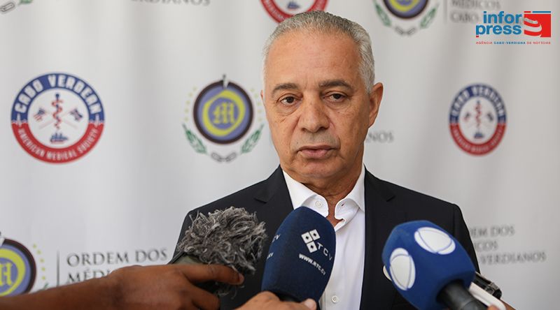 Ordem dos Médicos de Cabo Verde acompanha “com muita preocupação" caso da criança Dário 