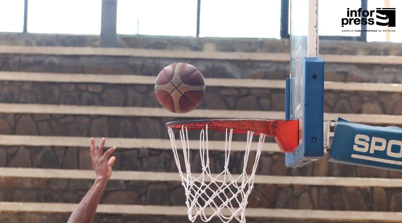 Basquetebol: Atlético do Tarrafal e Real Sociedade triunfam na segunda jornada do nacional masculino
