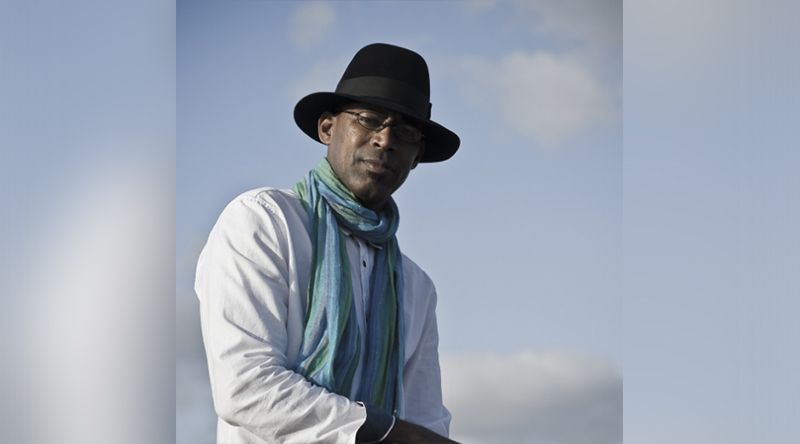 São Vicente: Galeria Zero Point Art recebe concerto com Bau, Carla Lima e Ivan Moreira