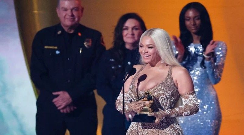 Beyoncé vence pela primeira vez prémio mais cobiçado dos Grammy com “Cowboy Carter”