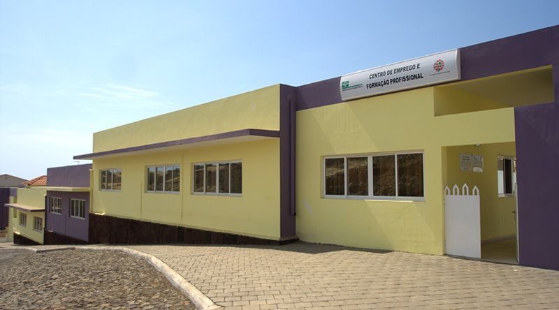 Fogo: Centro de Emprego com investimento de 24 mil contos para dez novas acções 