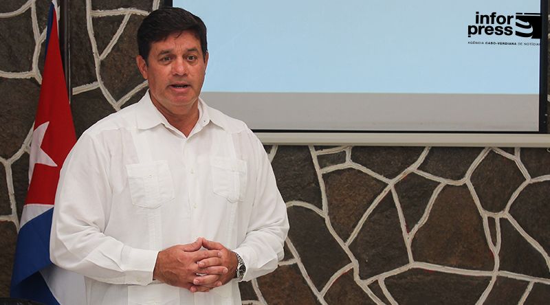 Embaixador cubano denuncia graves dificuldades económicas em Cuba provocadas pelo “bloqueio” dos EUA (c/áudio)