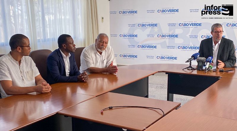 Cabo Verde contesta reportagem internacional sobre alegadas infecções de turistas britânicos na ilha do Sal