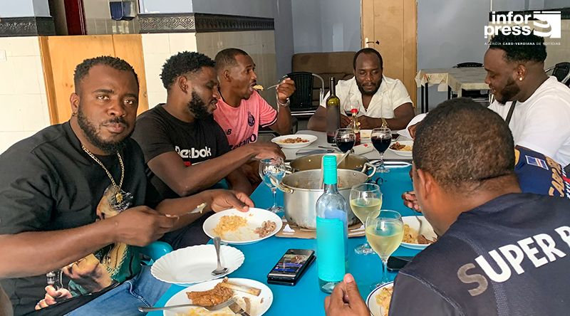 REPORTAGEM/Portugal: Café de Tony torna-se no ponto de encontro dos imigrantes cabo-verdianos