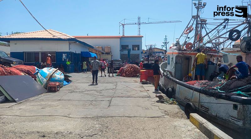 Praia: Armadores e peixeiras preocupados com impacto do aumento do preço dos combustíveis