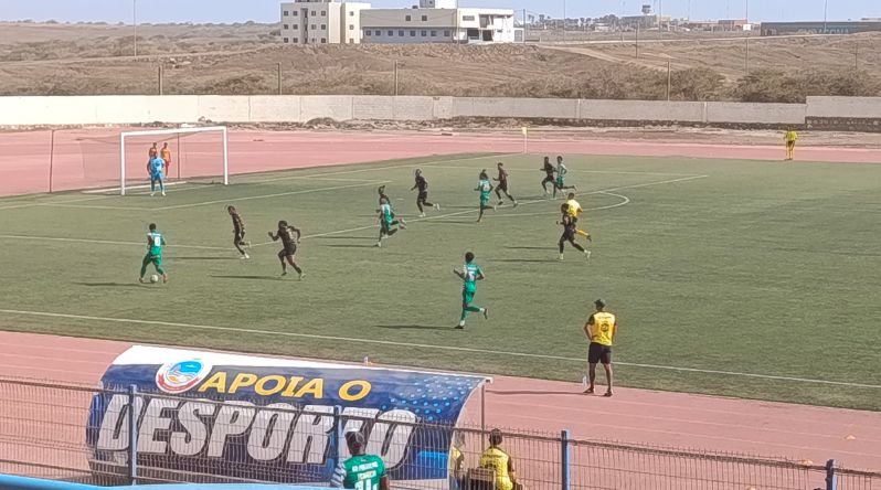 Futebol/Campeonato CV: Palmeira vence Boavista por 2-1 e segura liderança no fim da primeira fase