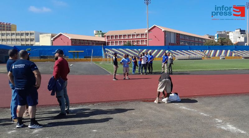 São Vicente: Câmara manda suspender jogos deste final de semana no Estádio Adérito Sena devido a obras da pista de tartan