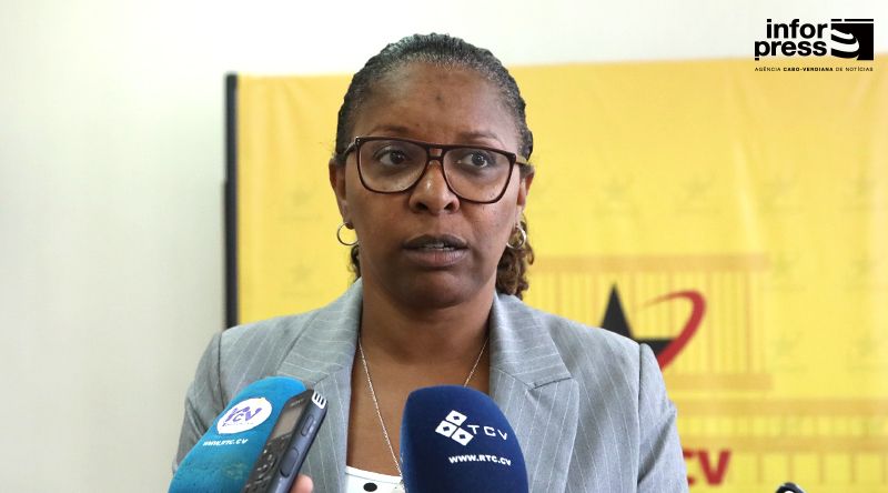 Carla Lima eleita líder parlamentar do PAICV por unanimidade dos deputados do partido