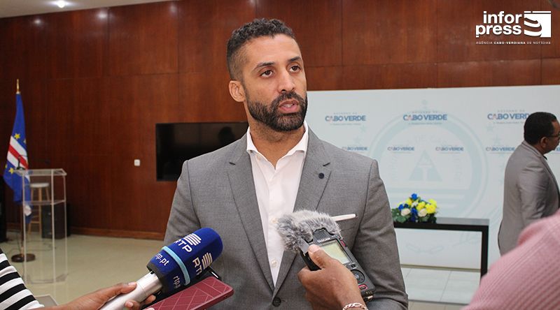 Projecto “Conheça o Seu País - Desenvolvimento do Futebol Cabo Verde” apresentado hoje na cidade da Praia