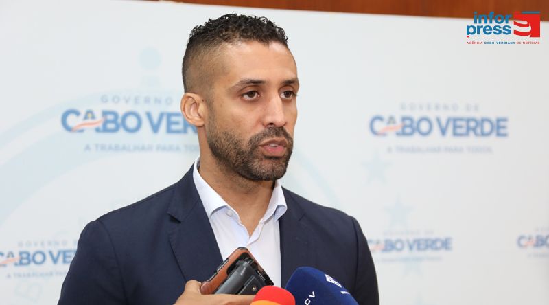 Santo Antão: Ministro do Desporto aponta falta de terreno como entrave para pista de atletismo em Lagoa