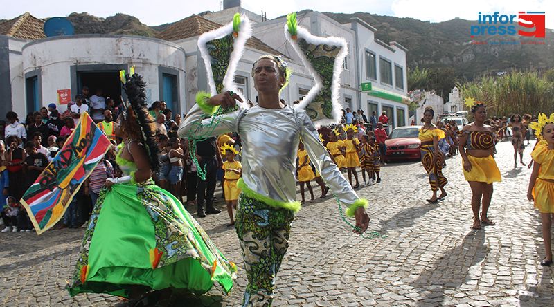 Brava/: Grupo carnavalesco Riba D’Ora é o vencedor do Carnaval 2025