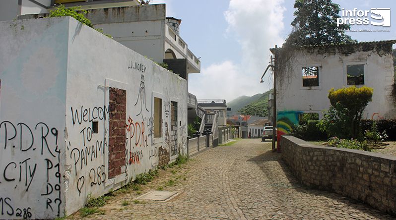 Brava: Empresário alerta para risco de desabamento de casas degradadas em Nova Sintra (c/áudio)