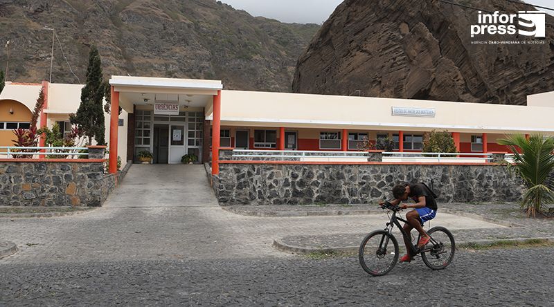 Fogo: Corpo do adolescente de 15 anos falecido em circunstâncias desconhecidas será submetido a autópsia